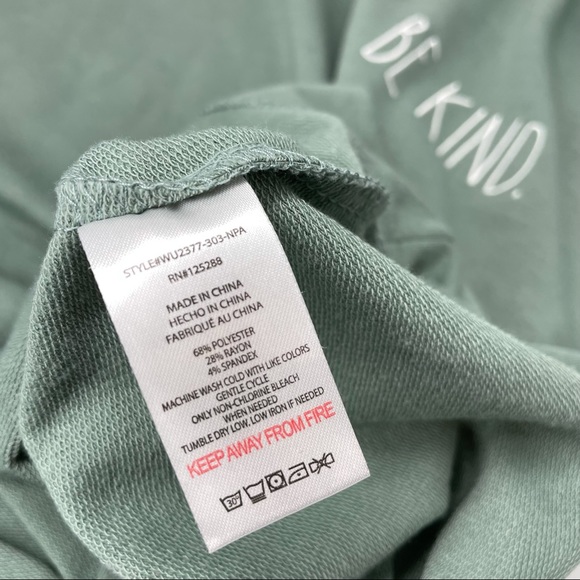 NEW Rae Dunn "BE KIND" terrycloth eucalyptus Classic Crewneck Sweatshirt small - Picture 10 of 16